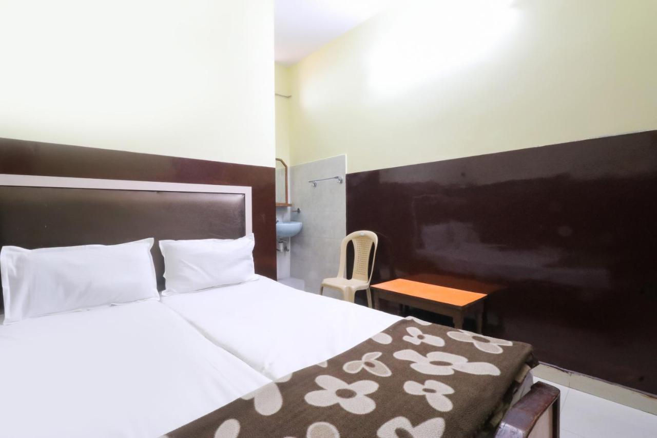 Spot On Hotel Monu Rāipur エクステリア 写真