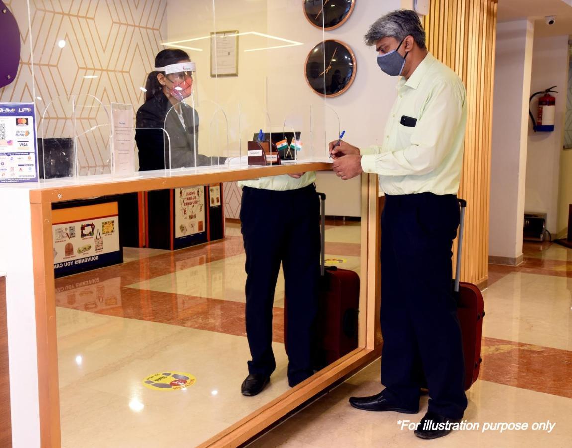 Spot On Hotel Monu Rāipur エクステリア 写真