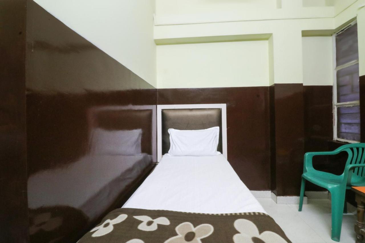 Spot On Hotel Monu Rāipur エクステリア 写真