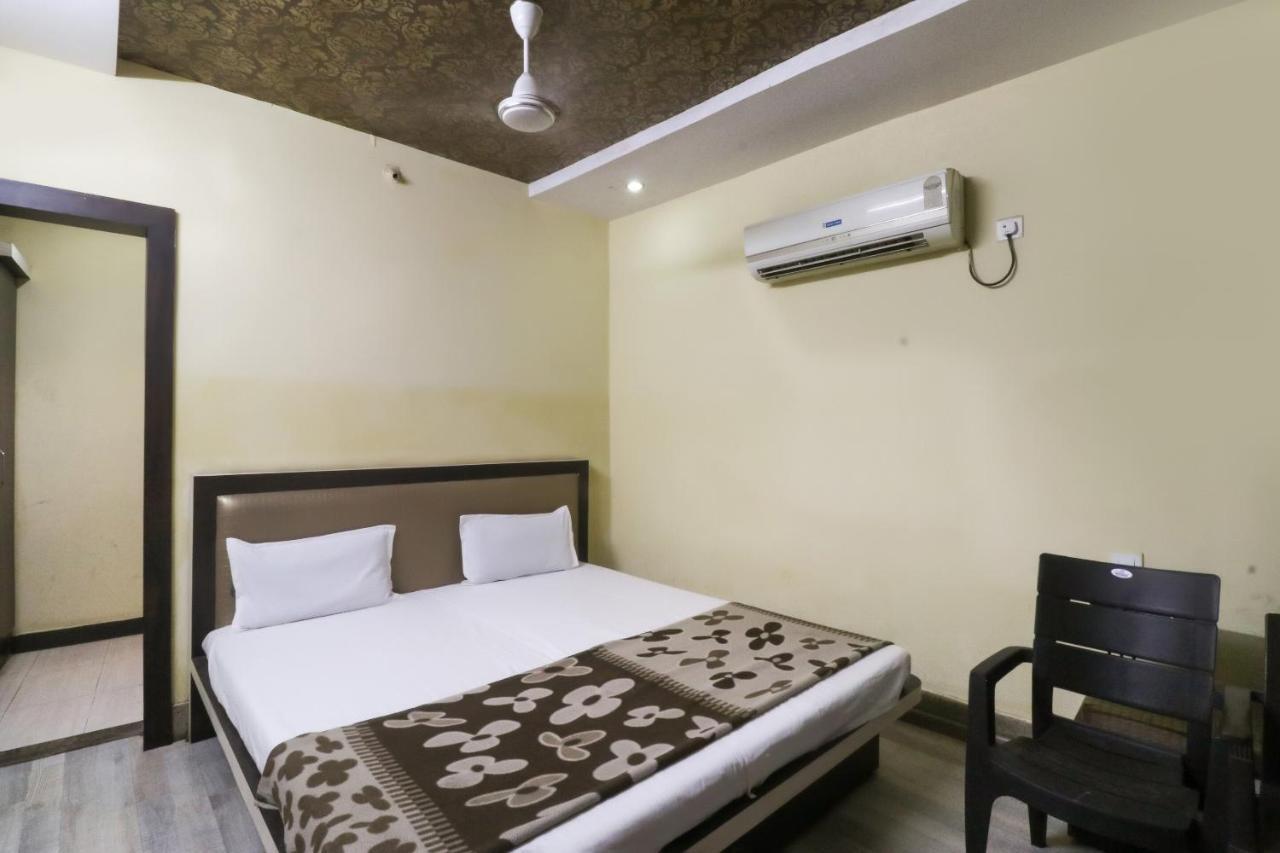 Spot On Hotel Monu Rāipur エクステリア 写真