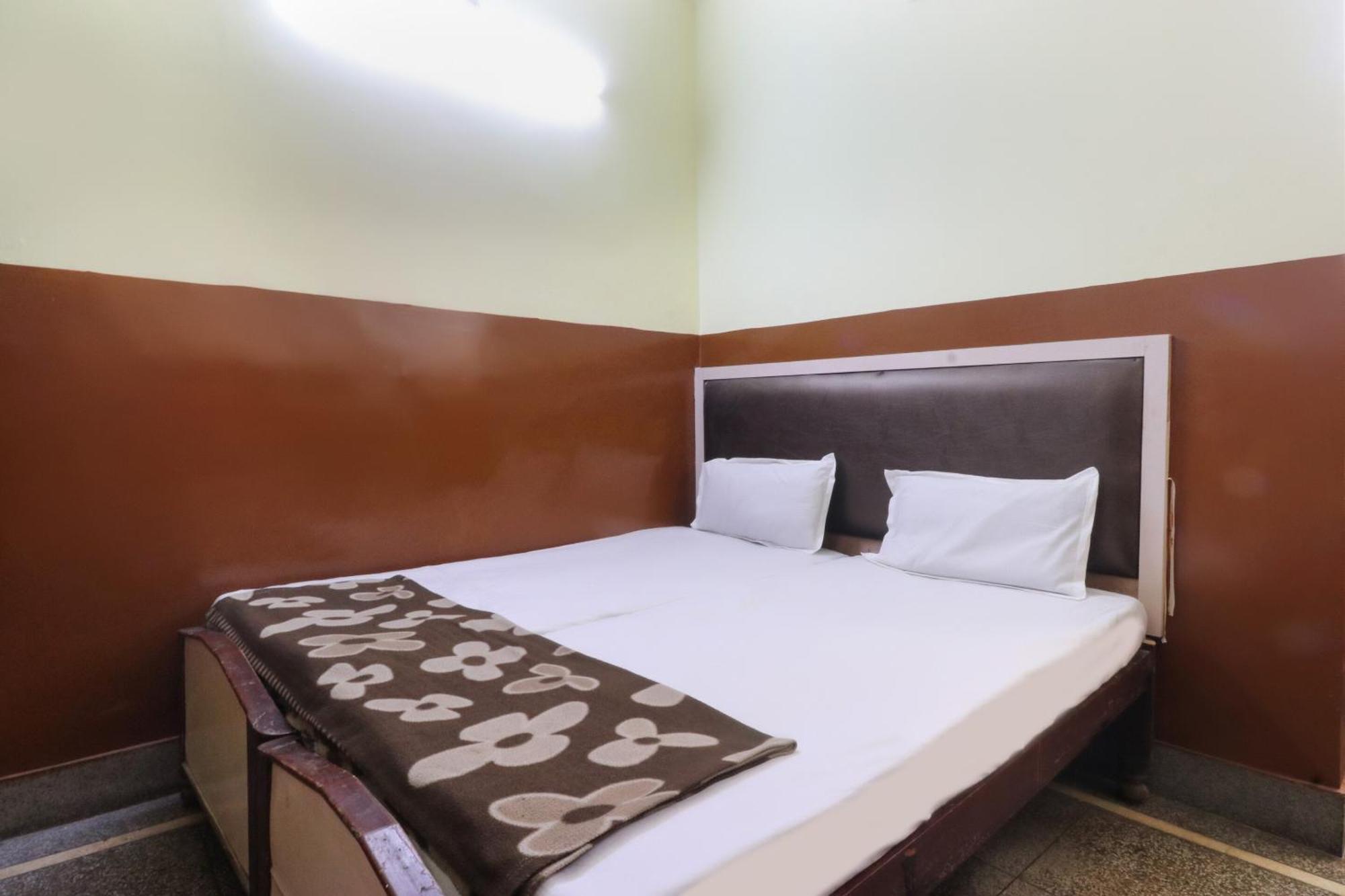 Spot On Hotel Monu Rāipur エクステリア 写真